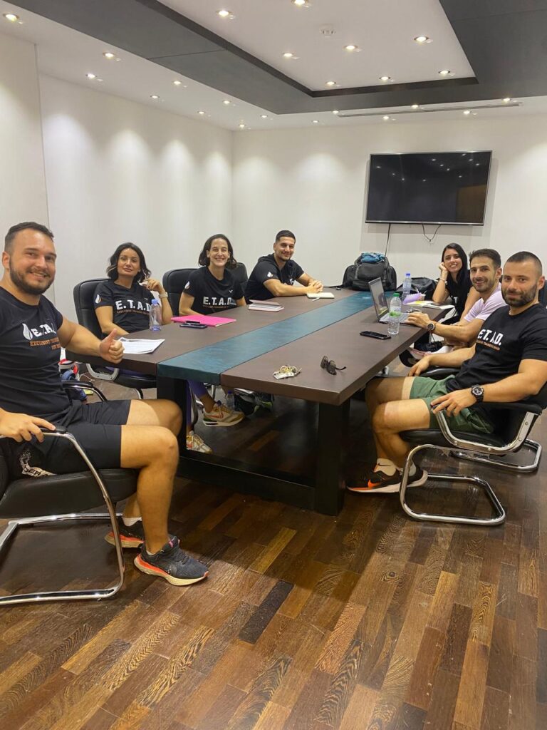 corporate training and teambuilding services